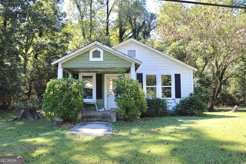Photo of 121 McKenzie Ave, Summerville, GA 30747 (MLS # 10855295)