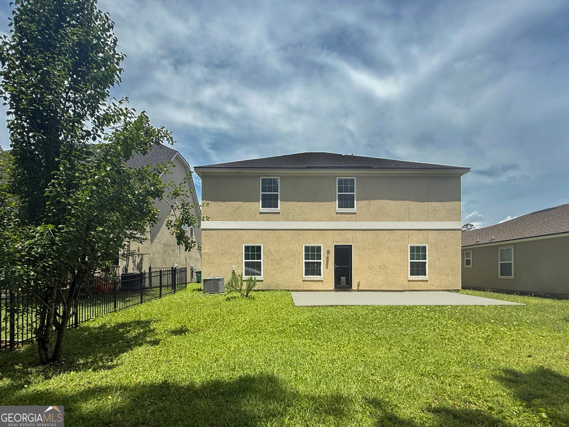 122 Brooklet CIR