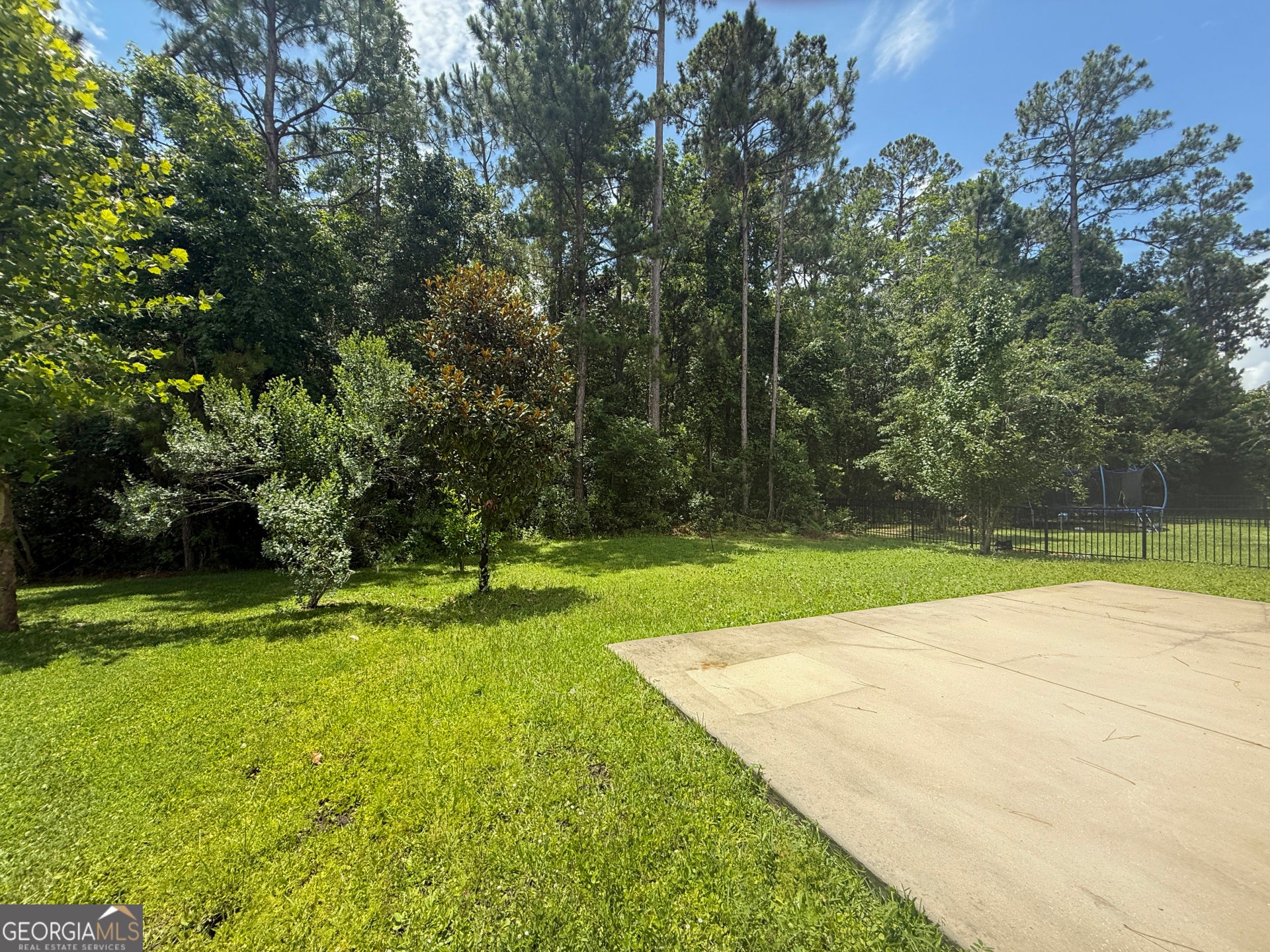 122 Brooklet CIR