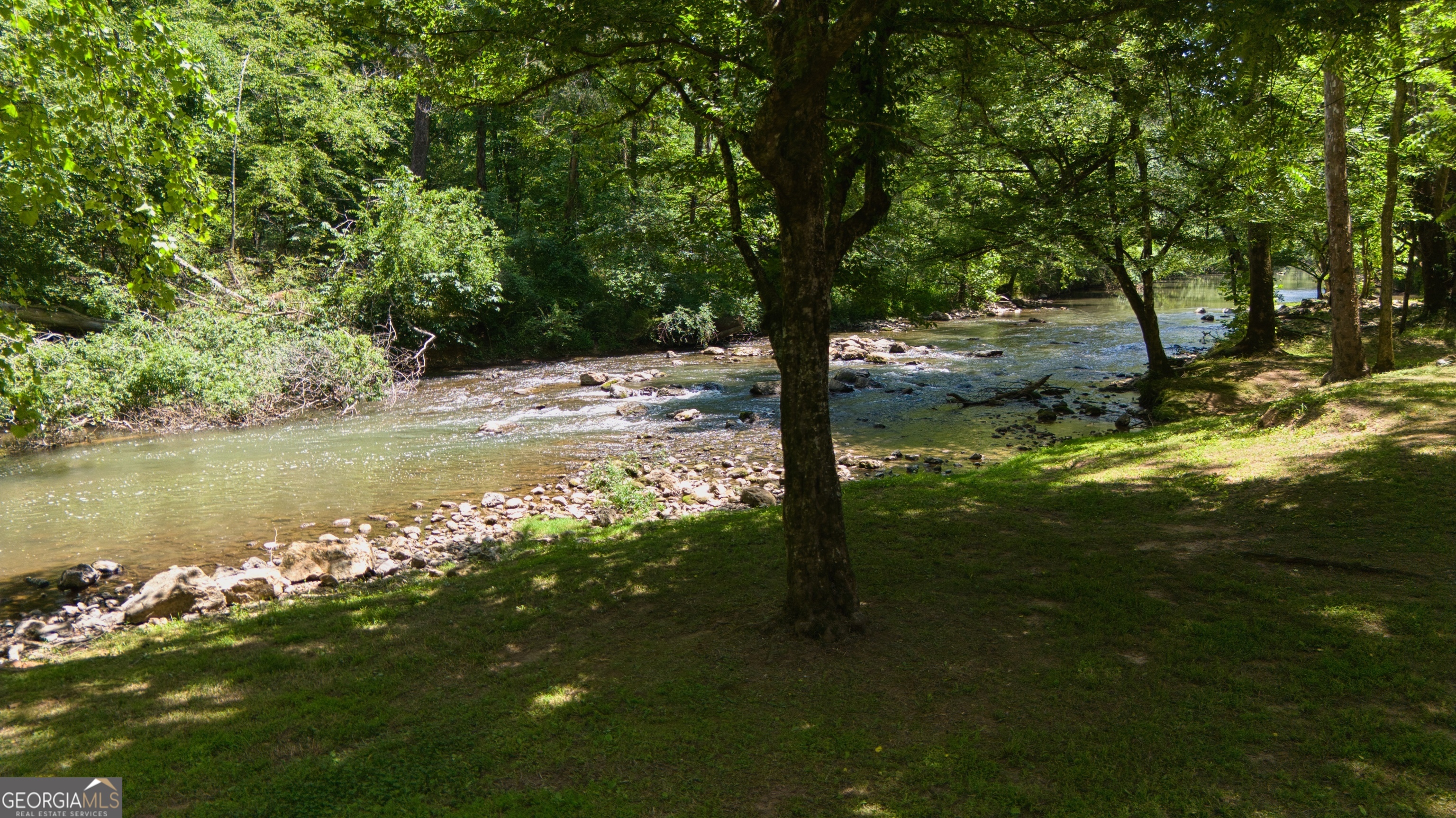 610 Kings Bridge RD SW