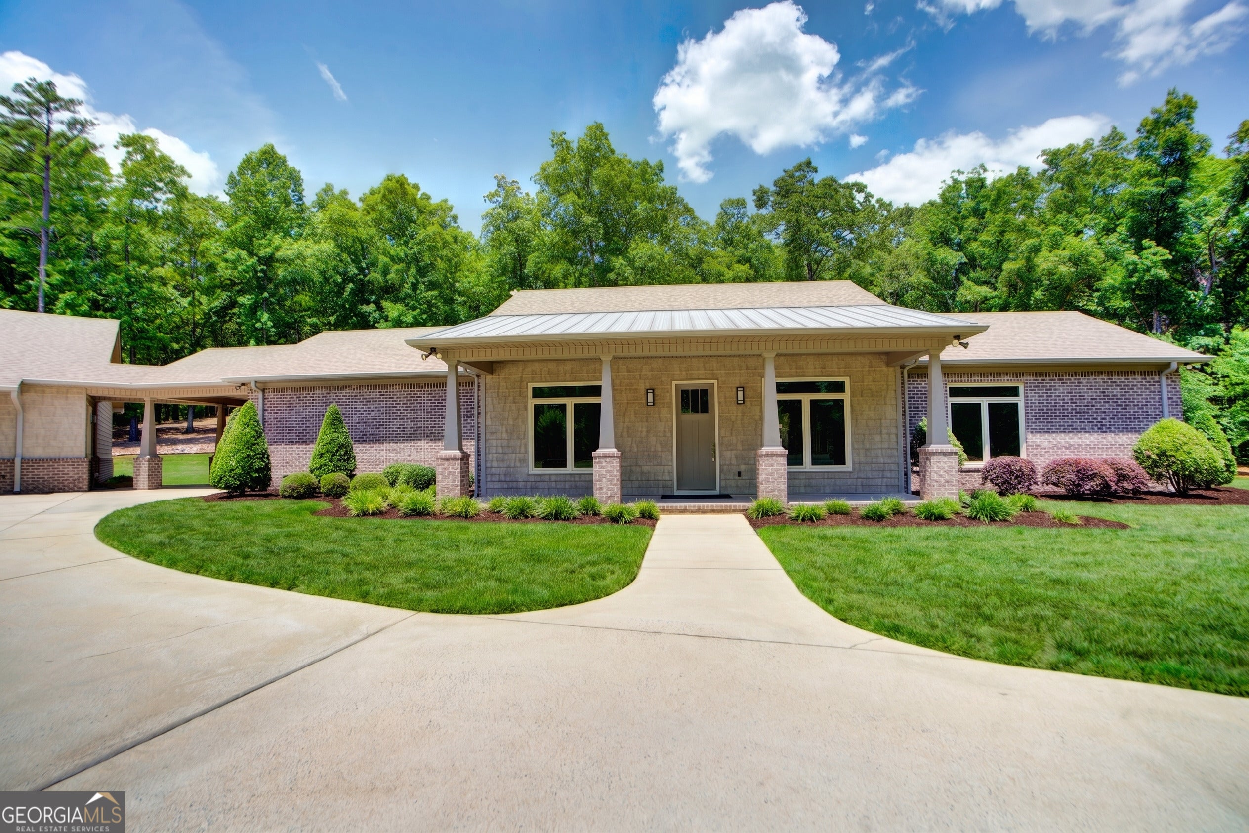 610 Kings Bridge RD SW