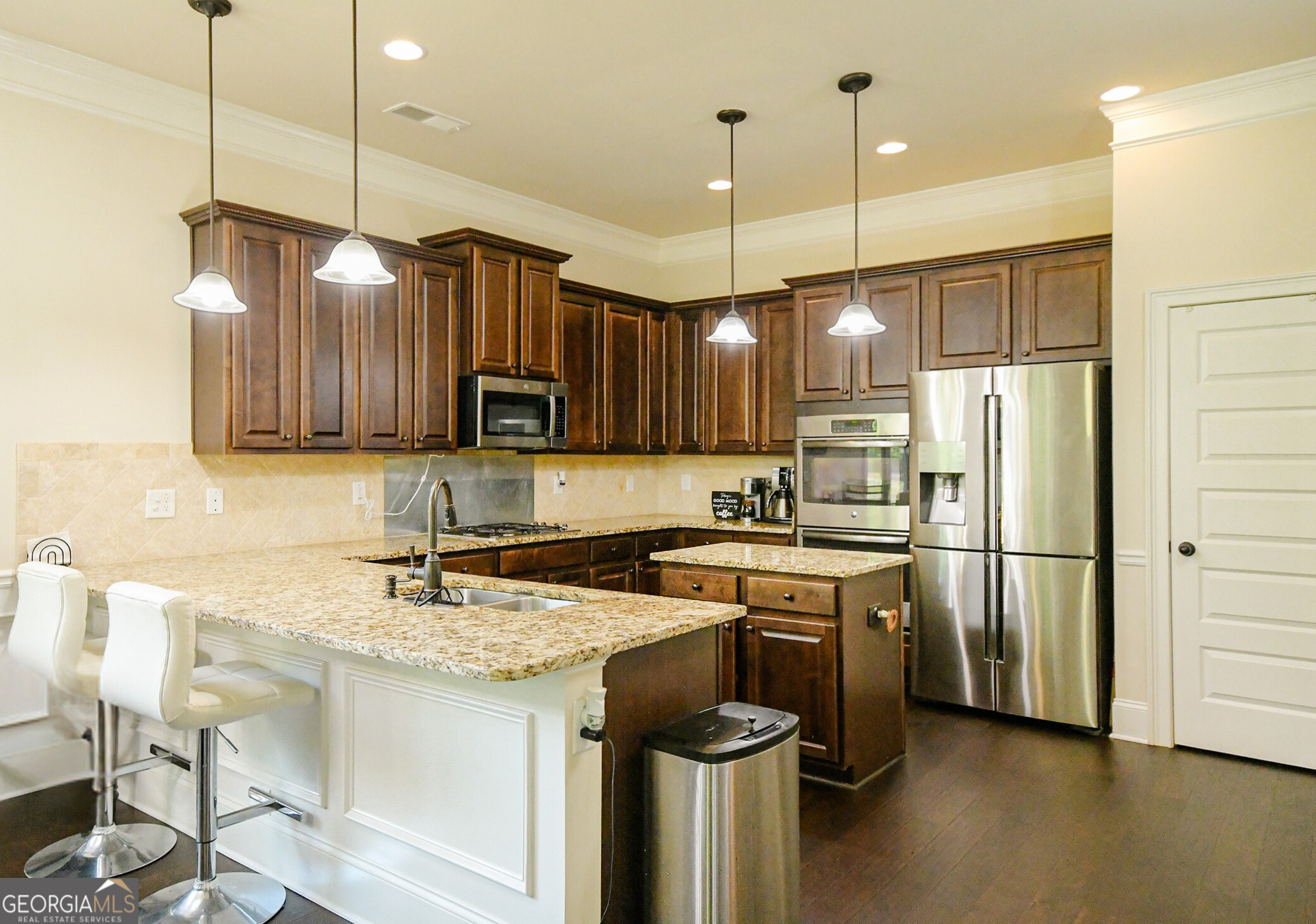 2589 Lake Erma DR
