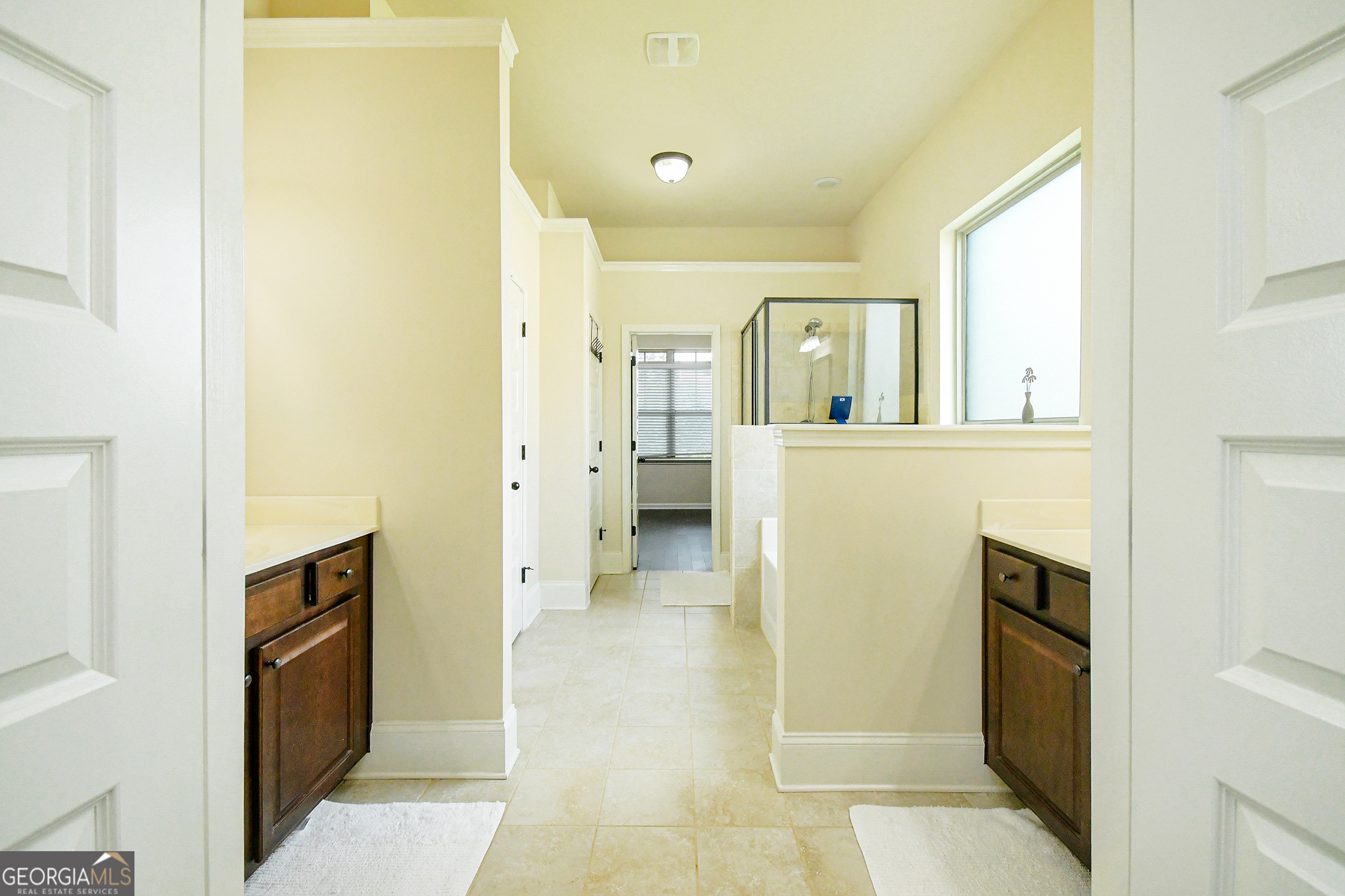 2589 Lake Erma DR
