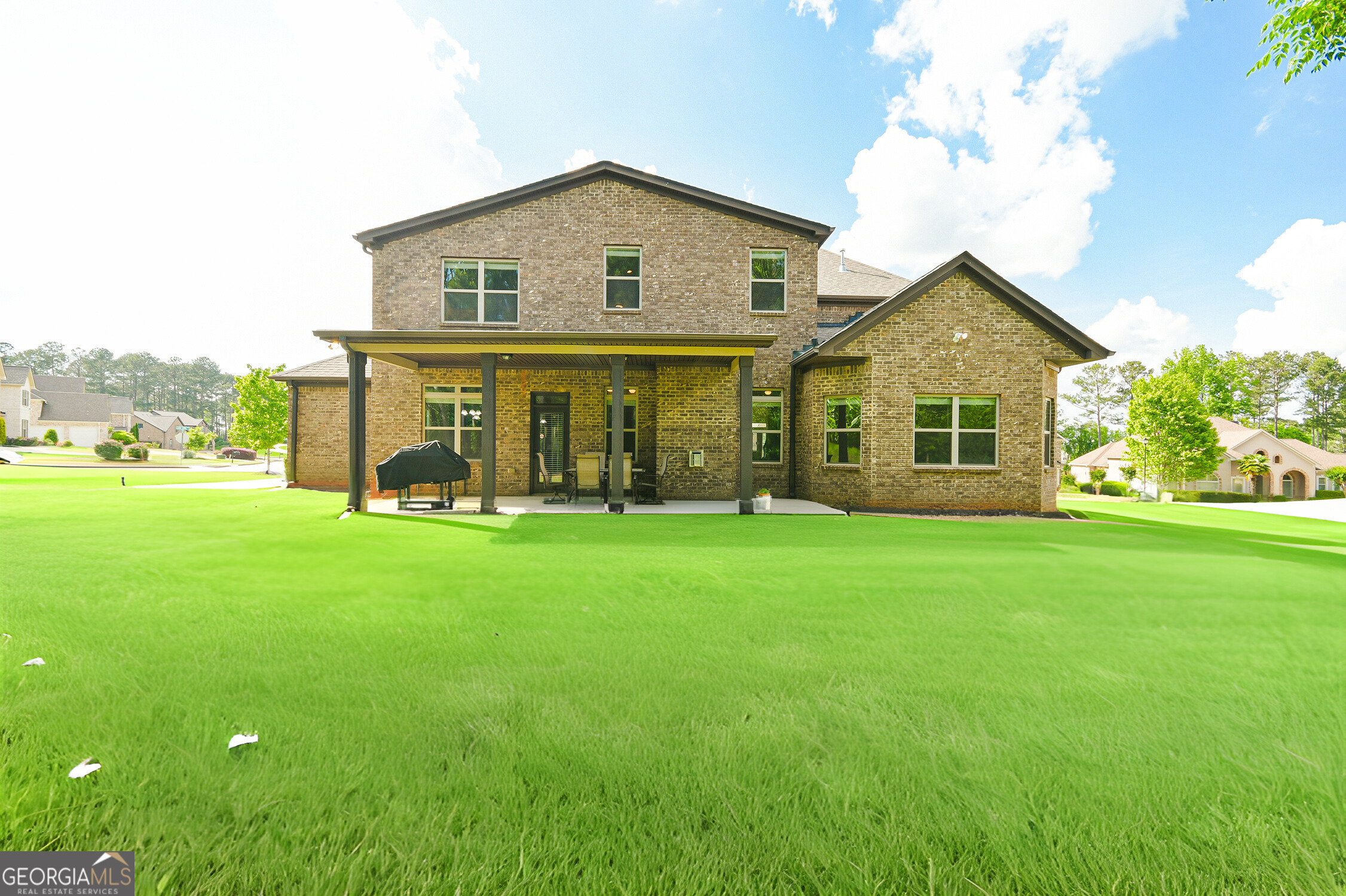 2589 Lake Erma DR