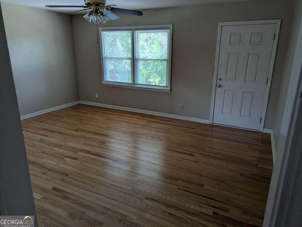 Photo of 514 Clover Drive #4, Buford, GA 30518 (MLS # 10826861)