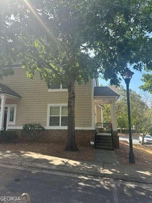 1035 BARNETT SHOALS RD APT 458, ATHENS, GA 30605 - Image 1cd7b78f097bb4554ec5eaab382f4248/2739257552