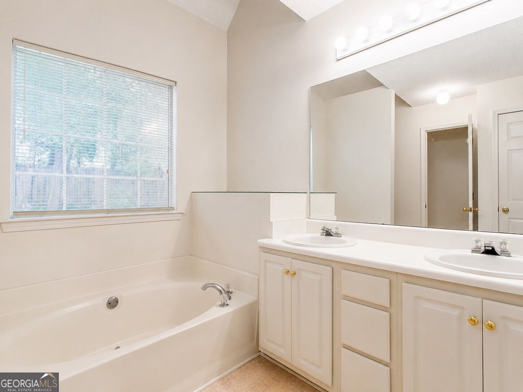 Photo of 3080 Autumn Woods Court, Douglasville, GA 30135 (MLS # 10819056)