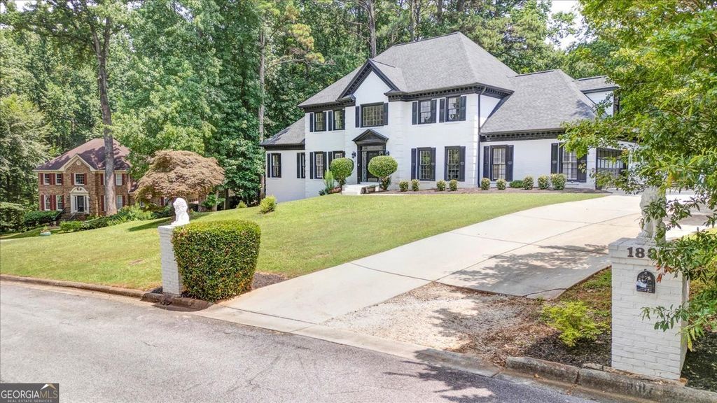 Photo of 1887 Chedworth Court, Stone Mountain, GA 30087 (MLS # 10729135)