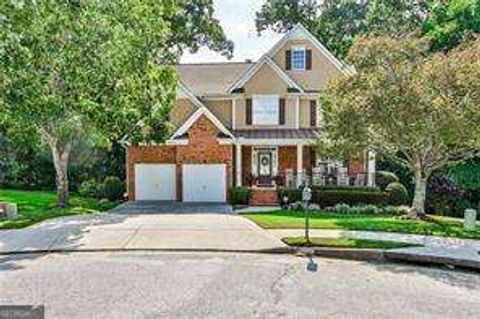 738 Key Largo CT Auburn GA 30011