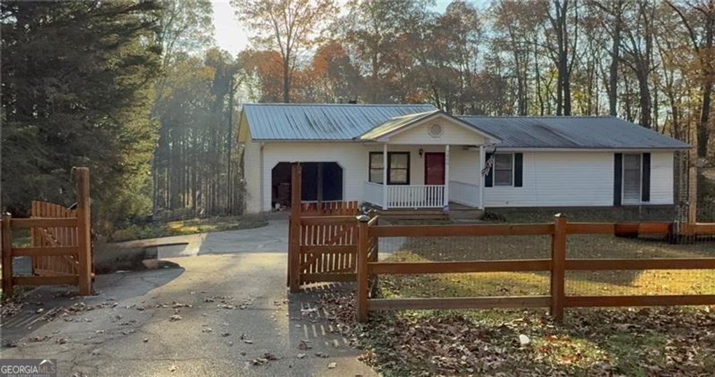 Photo of 3800 Tyus Carrollton Road, Carrollton, GA 30117 (MLS # 10701623)