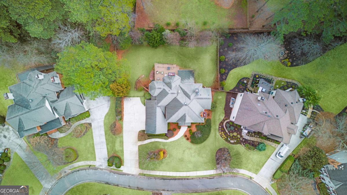 Roswell, Georgia 30076, United States, 5 Bedrooms Bedrooms, ,5 BathroomsBathrooms,Residential,Pending,16717