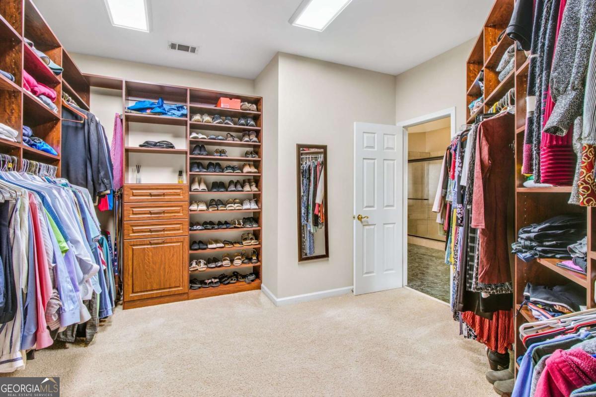 Roswell, Georgia 30076, United States, 5 Bedrooms Bedrooms, ,5 BathroomsBathrooms,Residential,Pending,16717