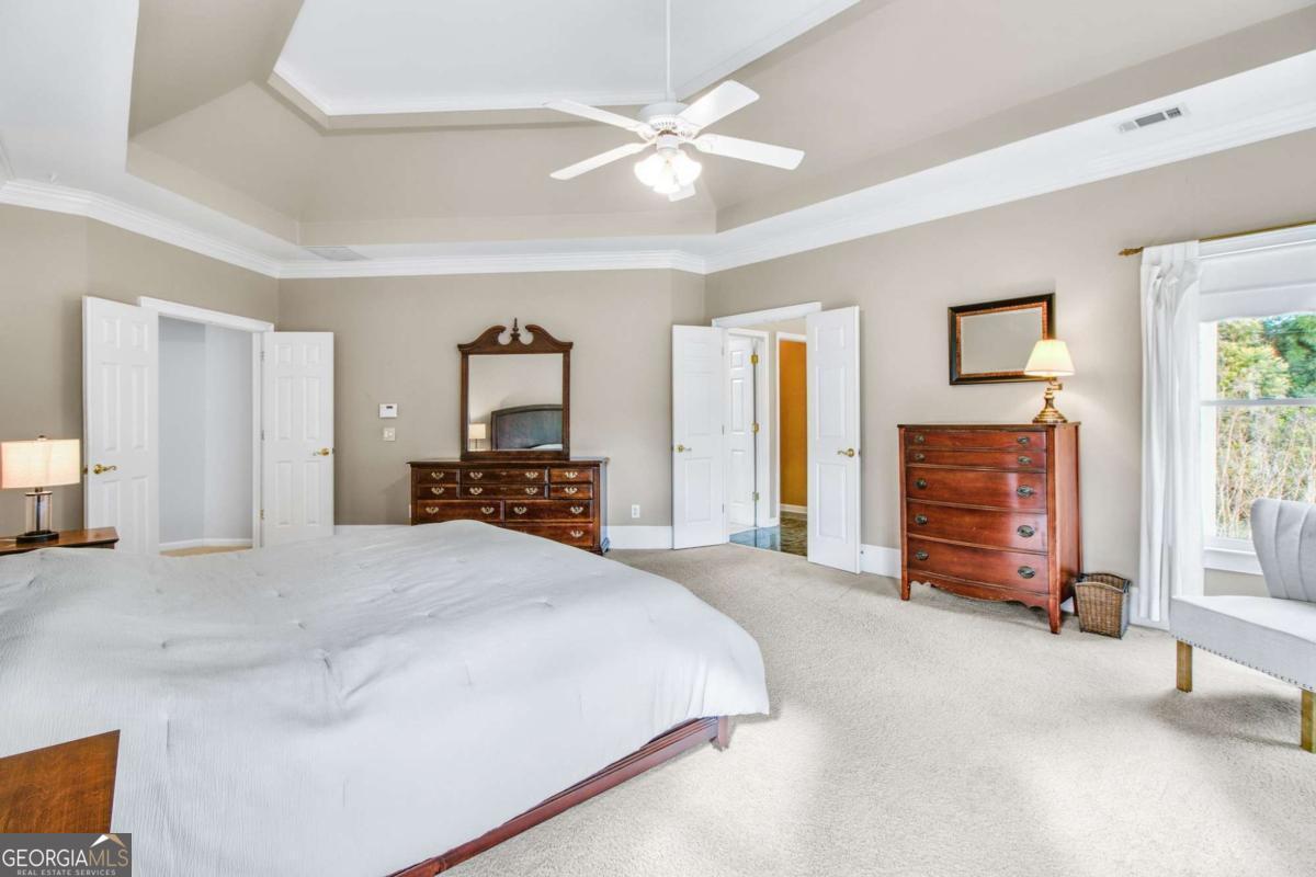 Roswell, Georgia 30076, United States, 5 Bedrooms Bedrooms, ,5 BathroomsBathrooms,Residential,Pending,16717