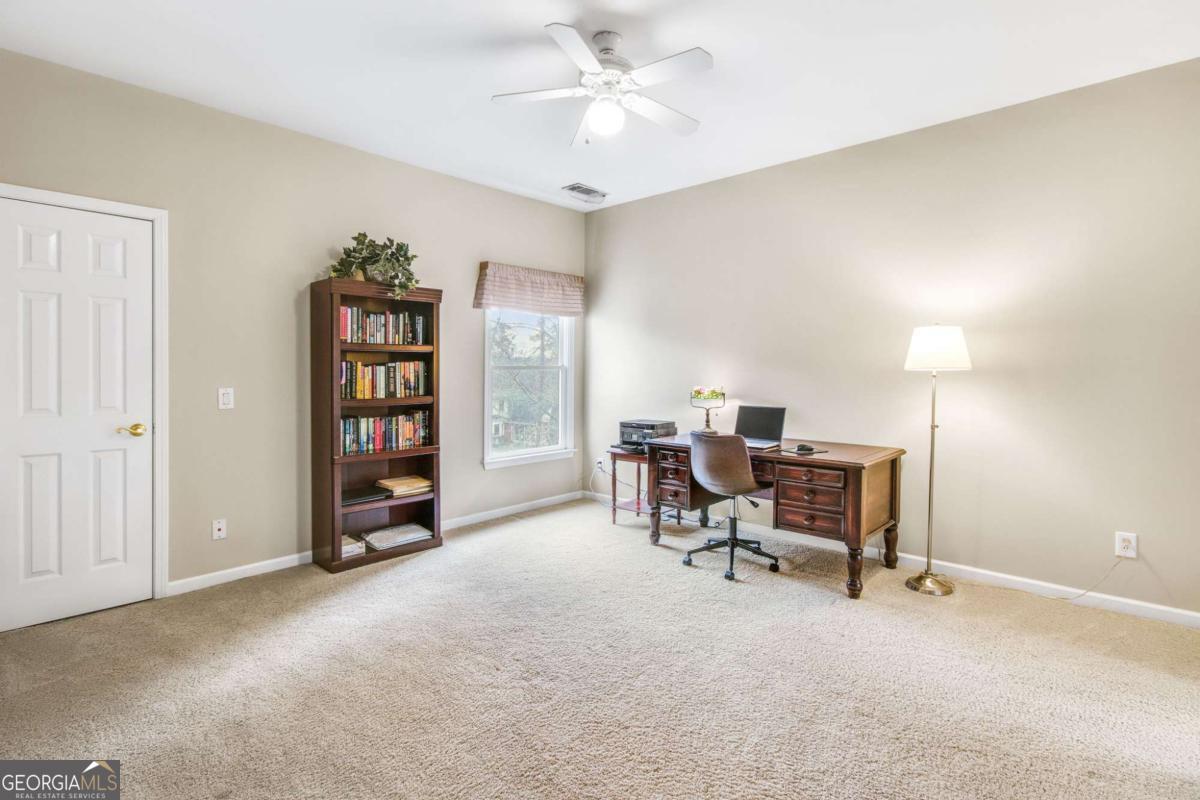 Roswell, Georgia 30076, United States, 5 Bedrooms Bedrooms, ,5 BathroomsBathrooms,Residential,Pending,16717