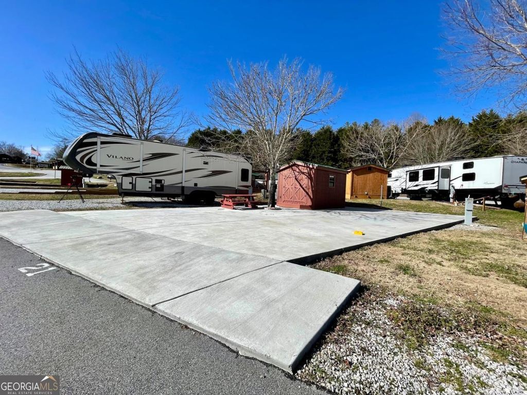 Photo of 21 Holiday Rambler LN, Dillard, GA 30537 (MLS # 10805418)