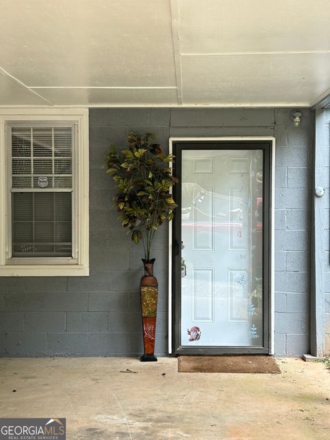 293 Etheridge RD Auburn GA 30011