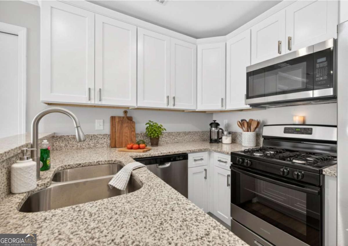 Dover Place - Residential