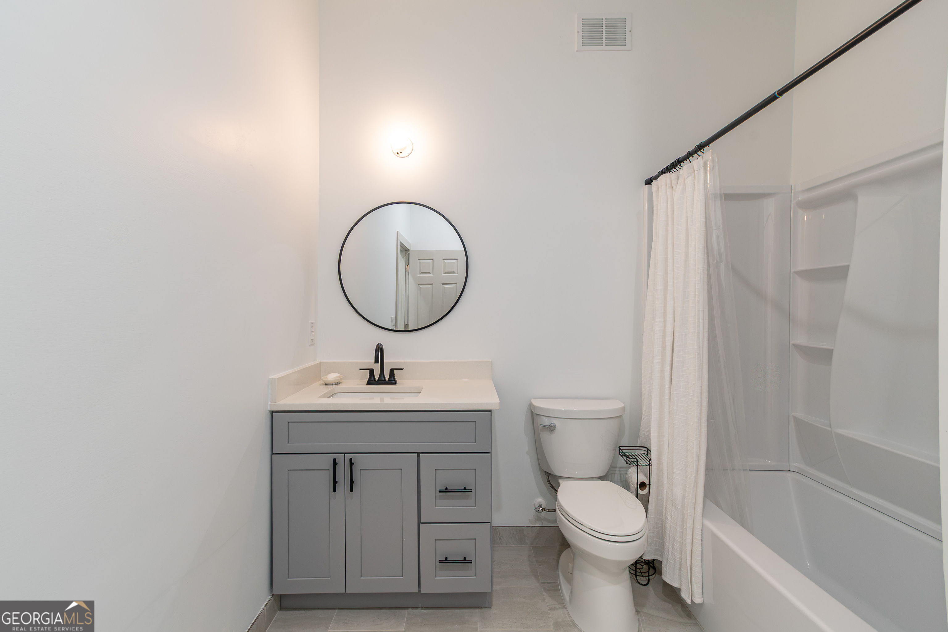 WELLESLEY UNIT V-A - Residential Lease