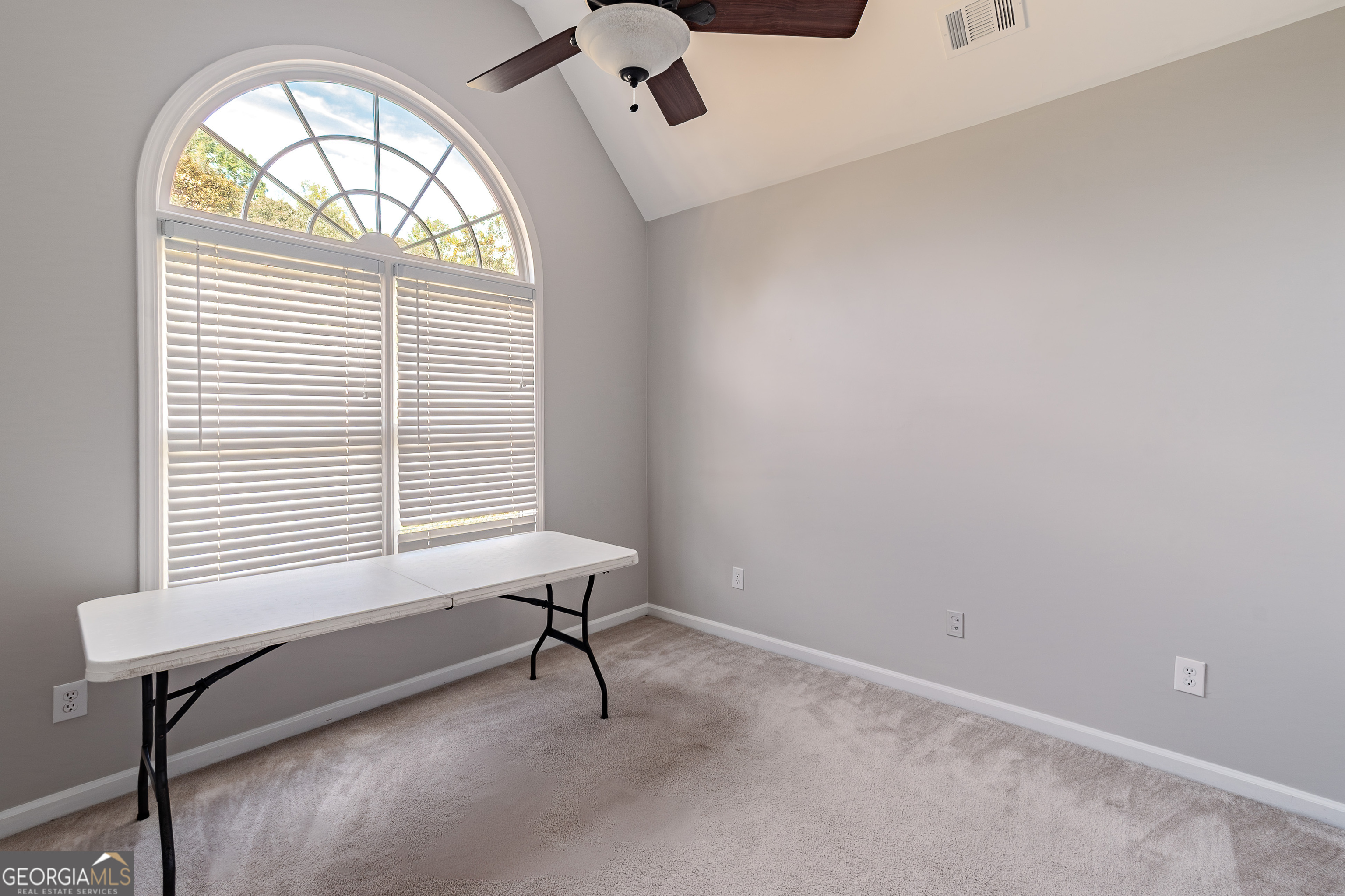 WELLESLEY UNIT V-A - Residential Lease