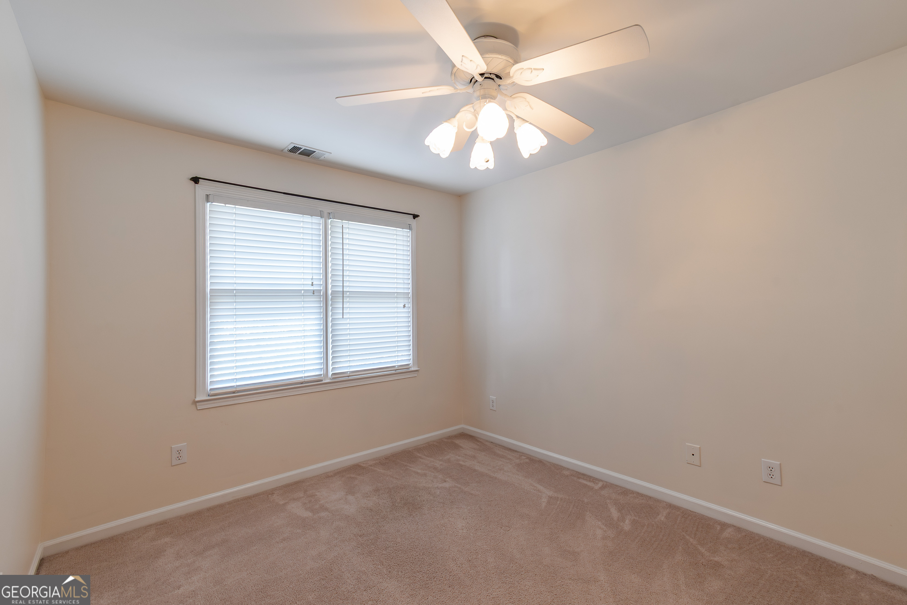 WELLESLEY UNIT V-A - Residential Lease