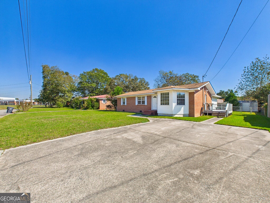 Photo of 109 McVay Drive, Cochran, GA 31014 (MLS # 10875454)