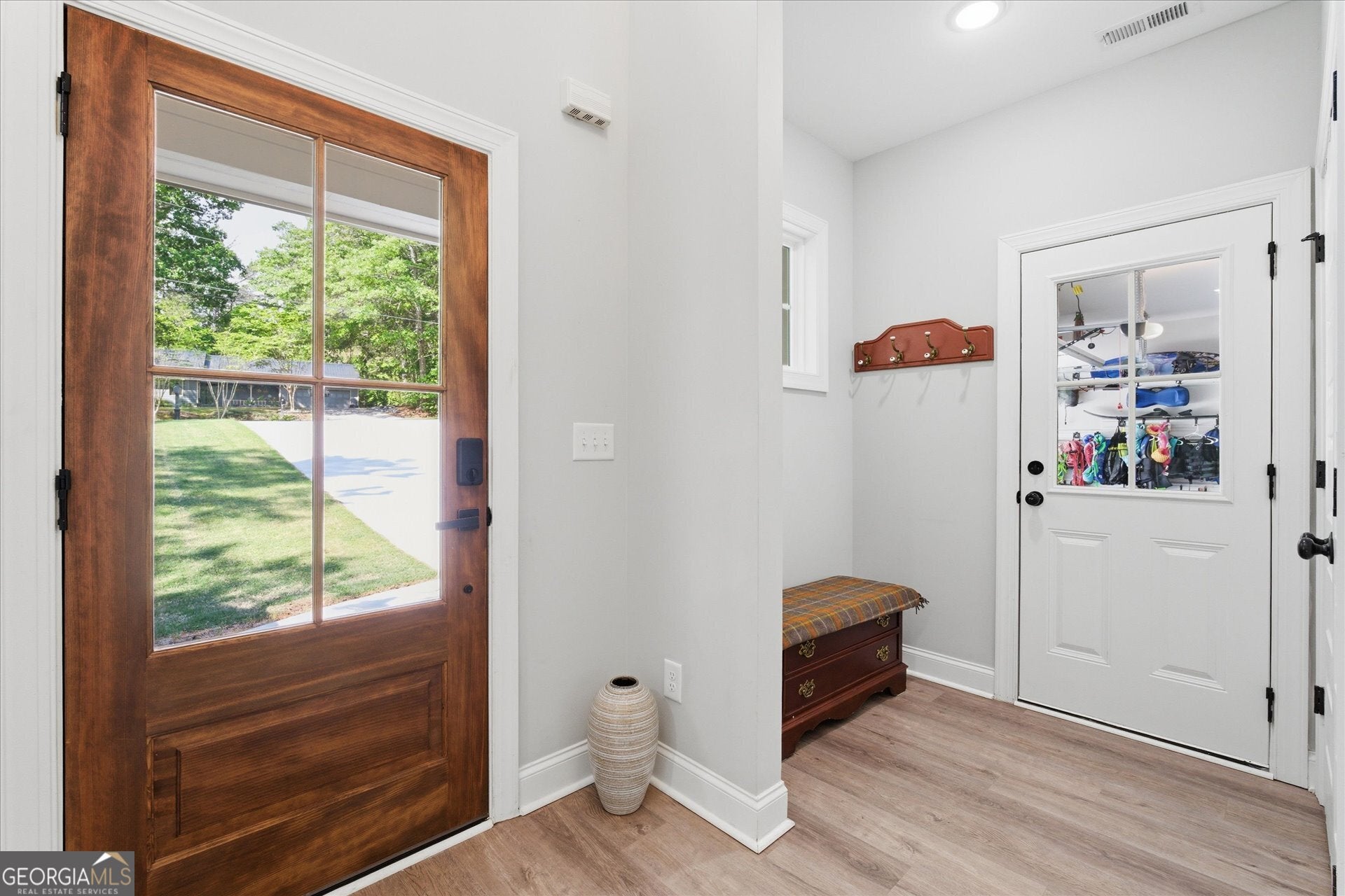 3046 Ridgeview CT