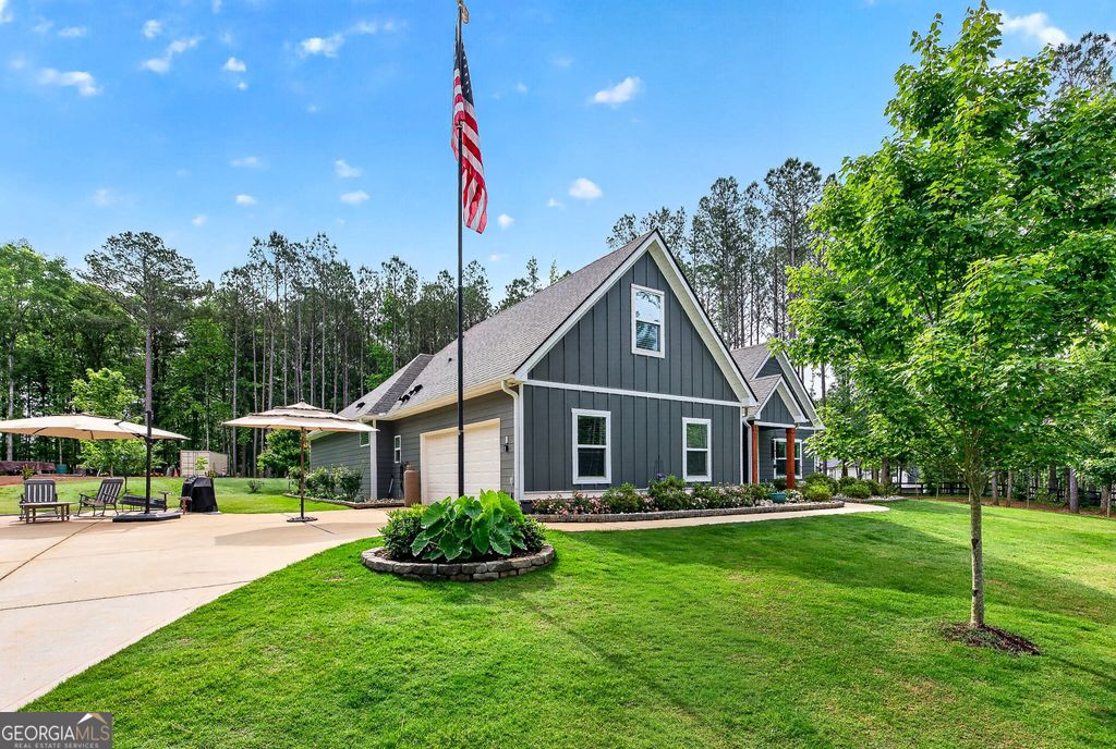 Photo of 31 Ozark Woods Drive, Newnan, GA 30263 (MLS # 10761555)