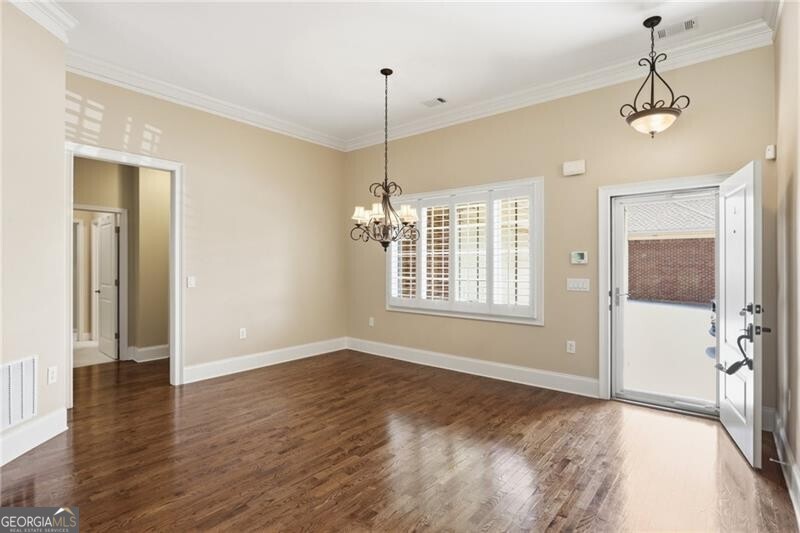 1599 Arbor Green CT NW 303