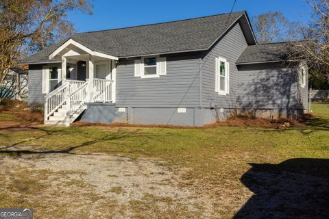 A home in Thomaston