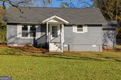 A home in Thomaston