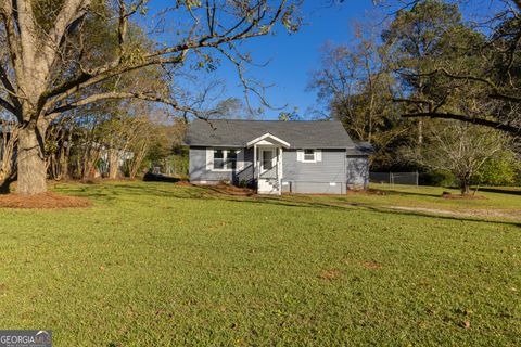 A home in Thomaston