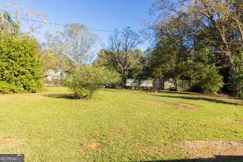 A home in Thomaston