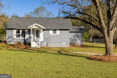 A home in Thomaston