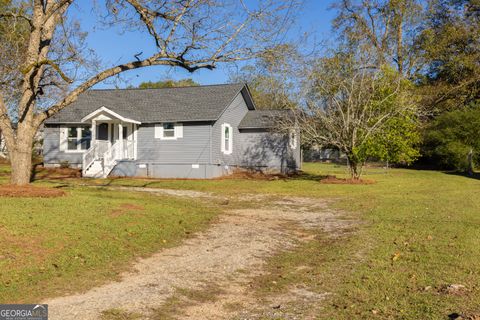 A home in Thomaston