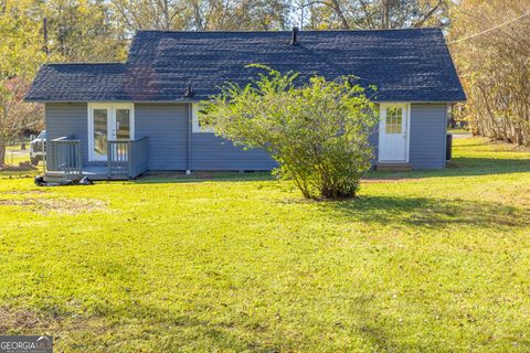 A home in Thomaston