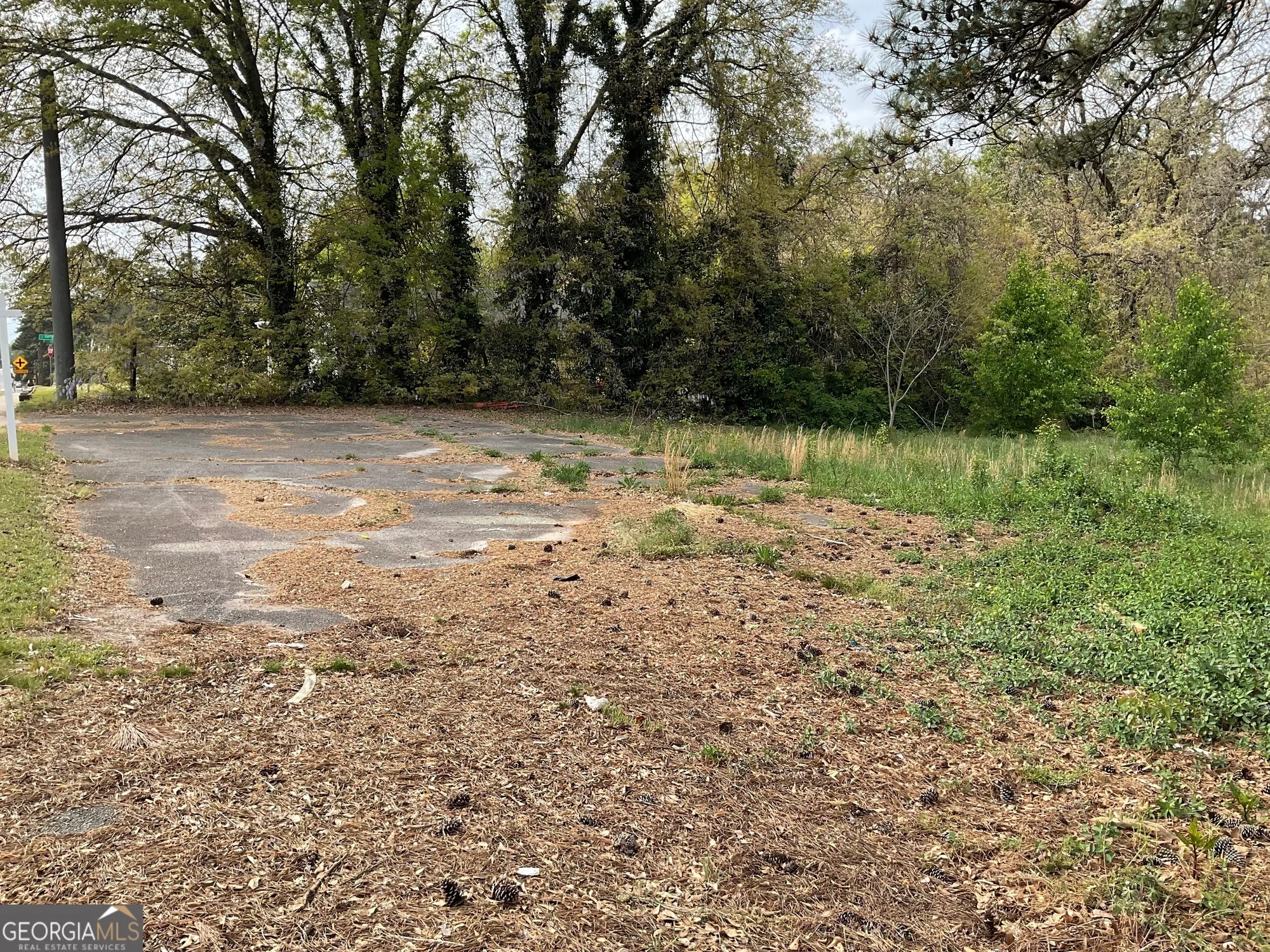 1198 Highway 138 SW