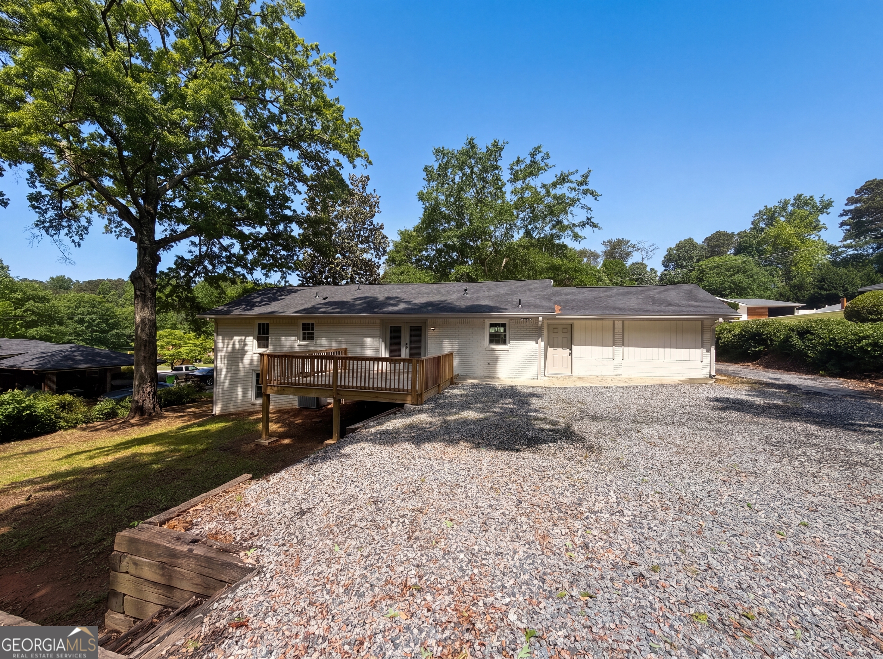 4747 Nelda DR