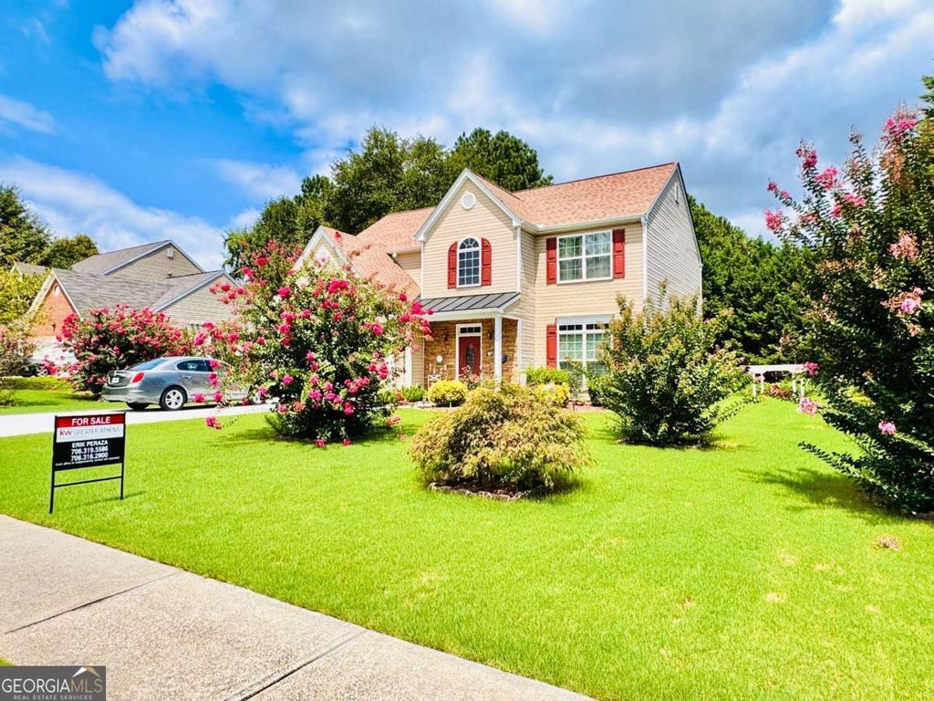 Photo of 1216 St James Pl, Loganville, GA 30052 (MLS # 10707541)