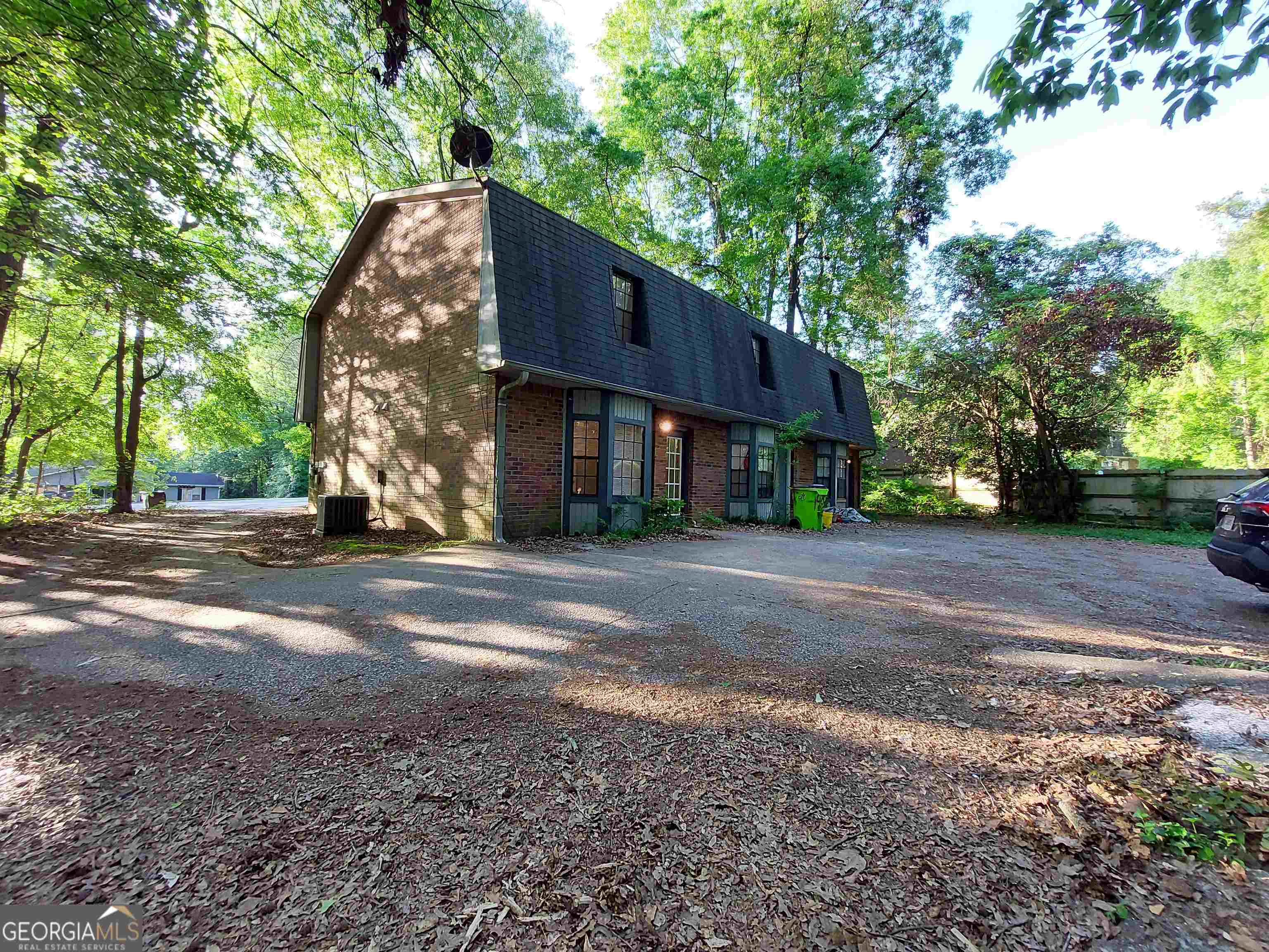 Welcome to this charming 2-bedroom, 1.5-bathroom home located in the peaceful town of Fayetteville, GA. This cozy Townhome offers a comfortable and inviting living space for those seeking a tranquil lifestyle. With two bedrooms, there is plenty of room for relaxation and privacy. The main bathroom features a bathtub/ shower, perfect for unwinding after a long day. The half bathroom provides convenience for guests. The kitchen is equipped with essential appliances and ample cabinet space, making meal preparation a breeze. The open concept living area allows for easy entertaining and creates a warm atmosphere. The Townhouse also includes a spacious parking,. Located in Fayetteville, you'll have access to a variety of amenities and services, including shopping centers, restaurants, and parks, all just a short distance away. With its convenient location and comfortable living space, this home is perfect for those looking to settle down in a peaceful community. Don't miss out on the opportunity to make this Townhouse your home. Contact us today to schedule a tour and experience the tranquility of this Fayetteville Town Home
