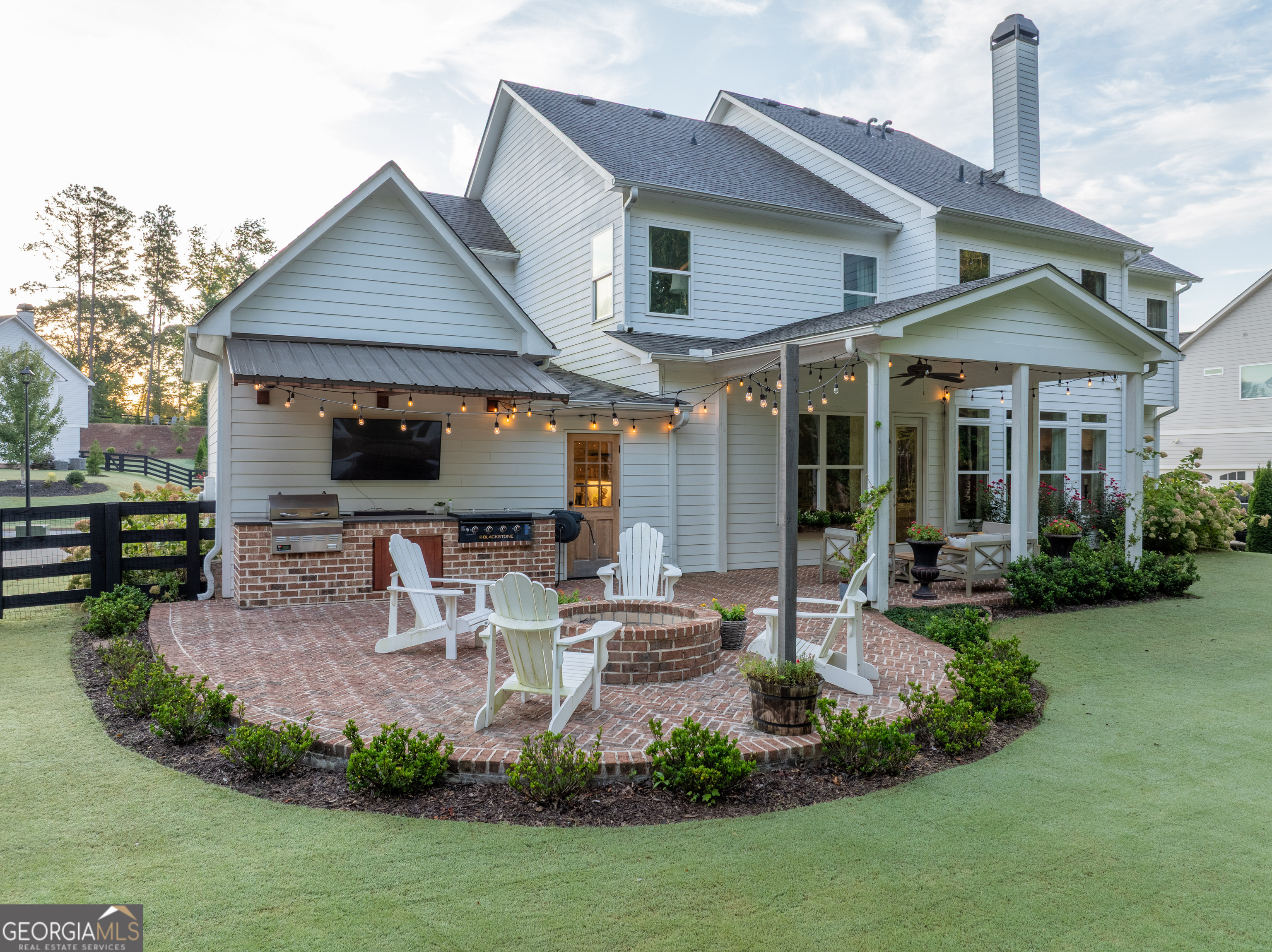 6220 Bentley Commons DR