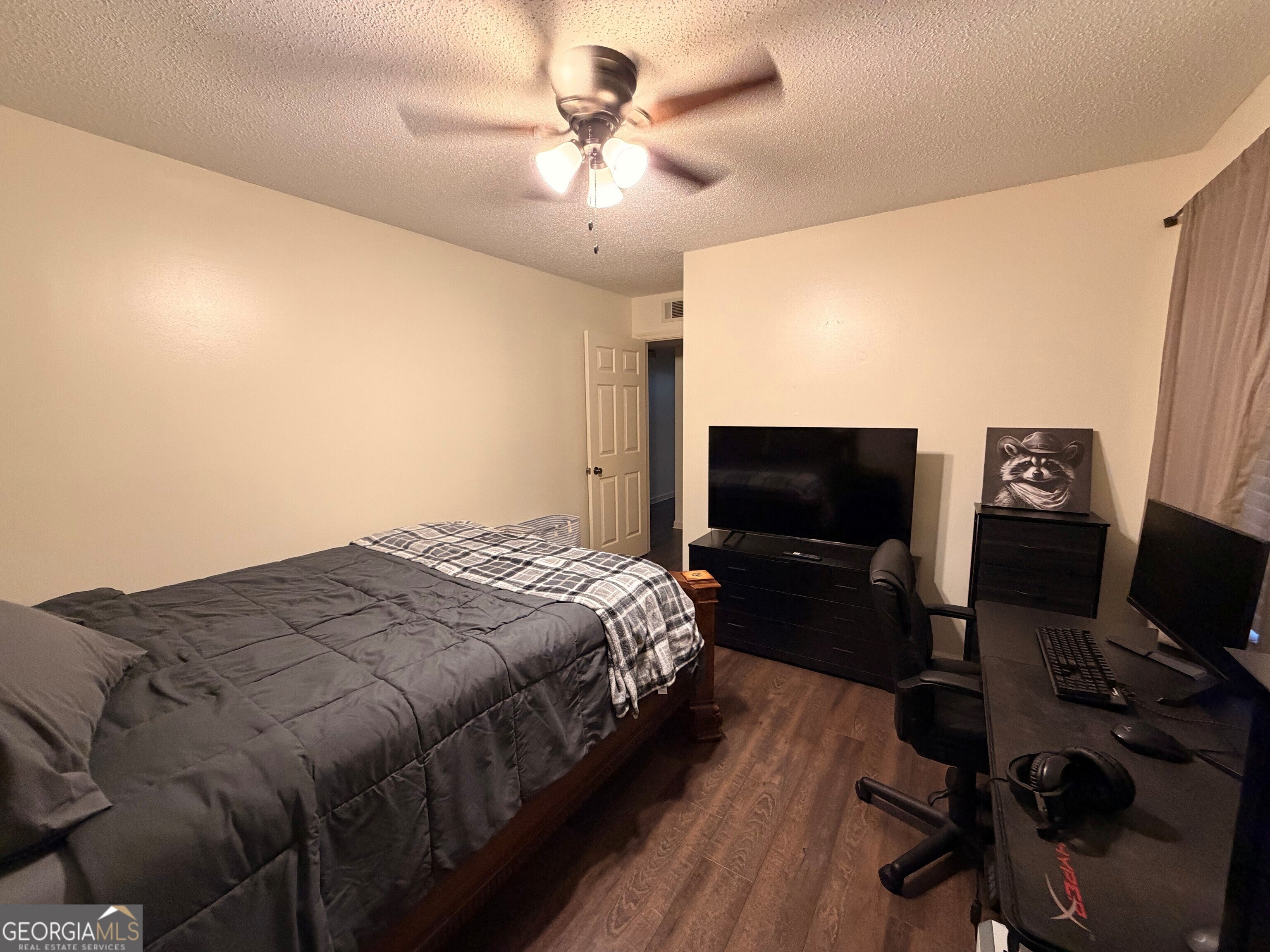 1010 Hickman RD B2