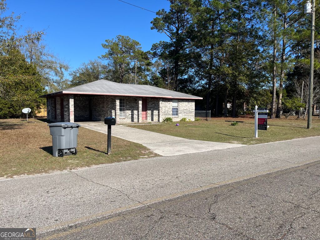 Photo of 621 Pinewood Street, Folkston, GA 31537 (MLS # 10672176)