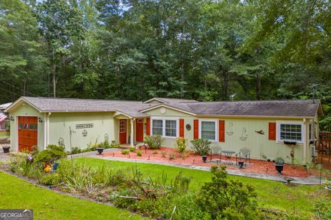 Photo of 647 Lake Harbor Trail, Martin, GA 30557 (MLS # 10502512)