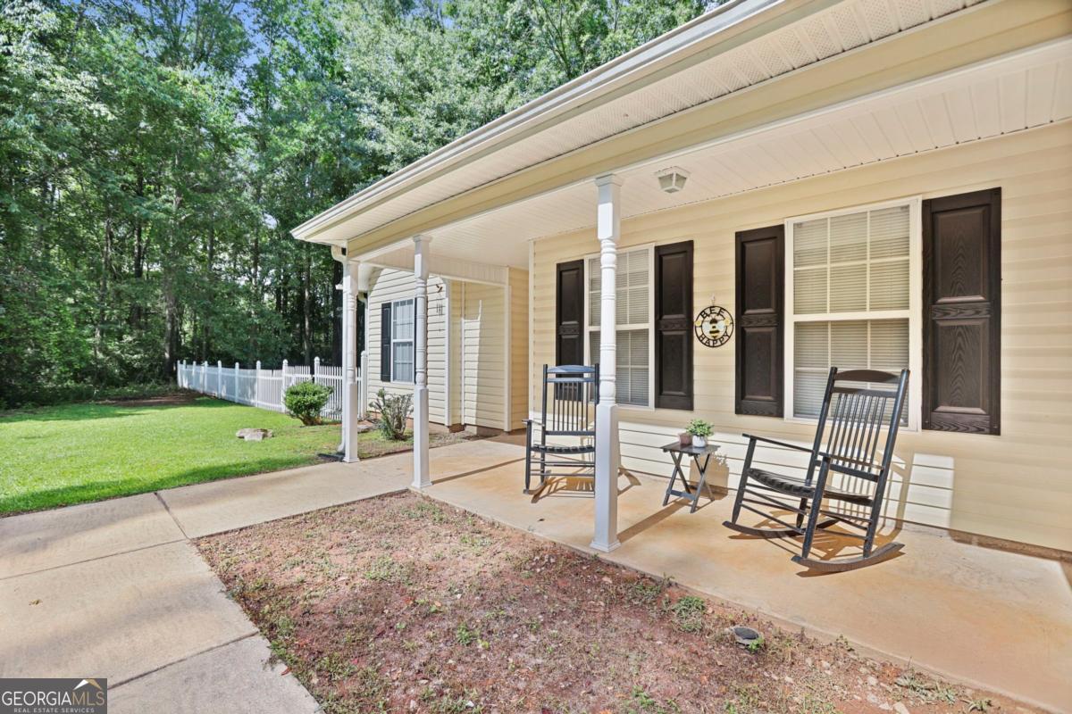 163 B Lincoln Street