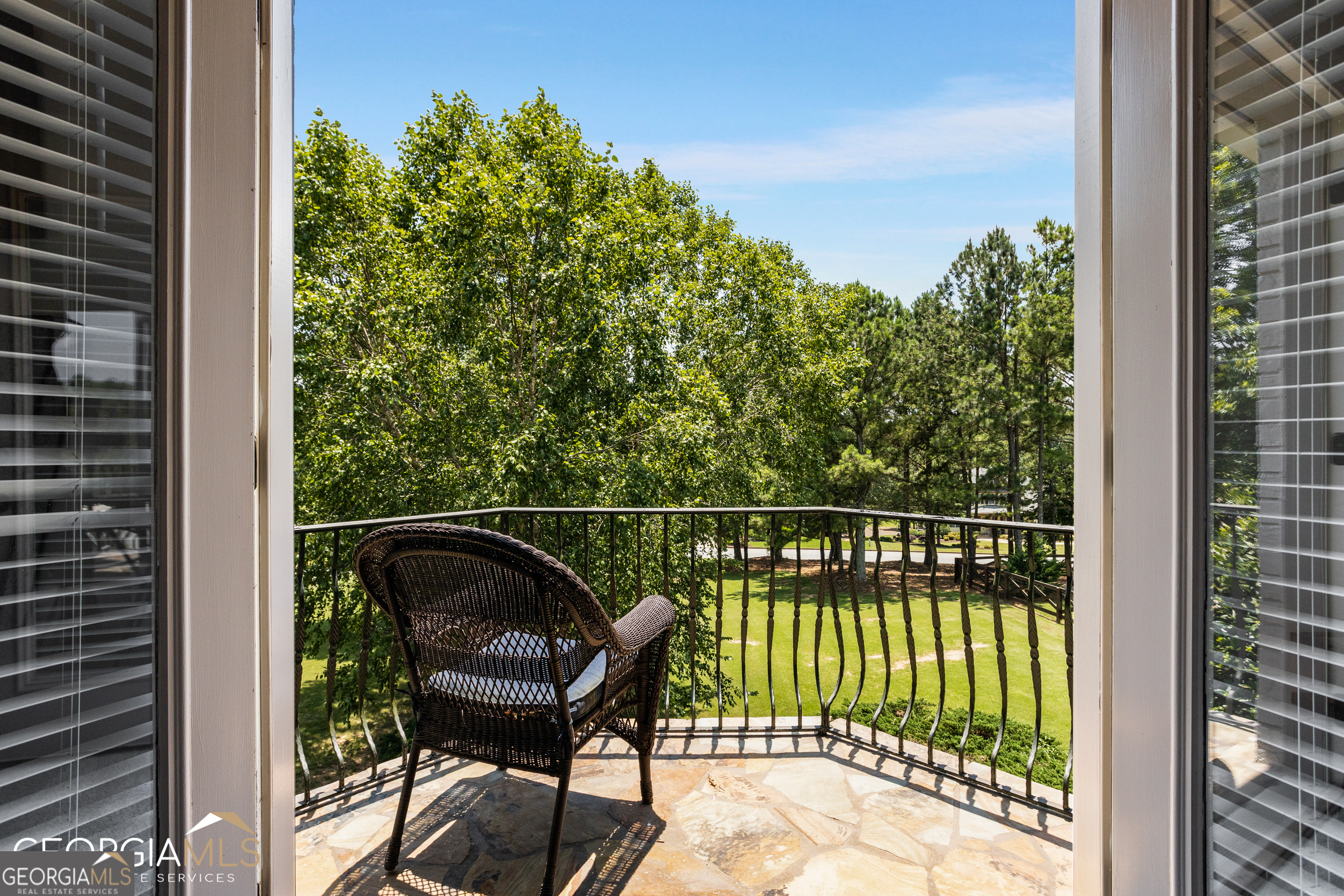 Sharpsburg, Georgia 30277, United States, 5 Bedrooms Bedrooms, ,6 BathroomsBathrooms,Residential,Active,148560