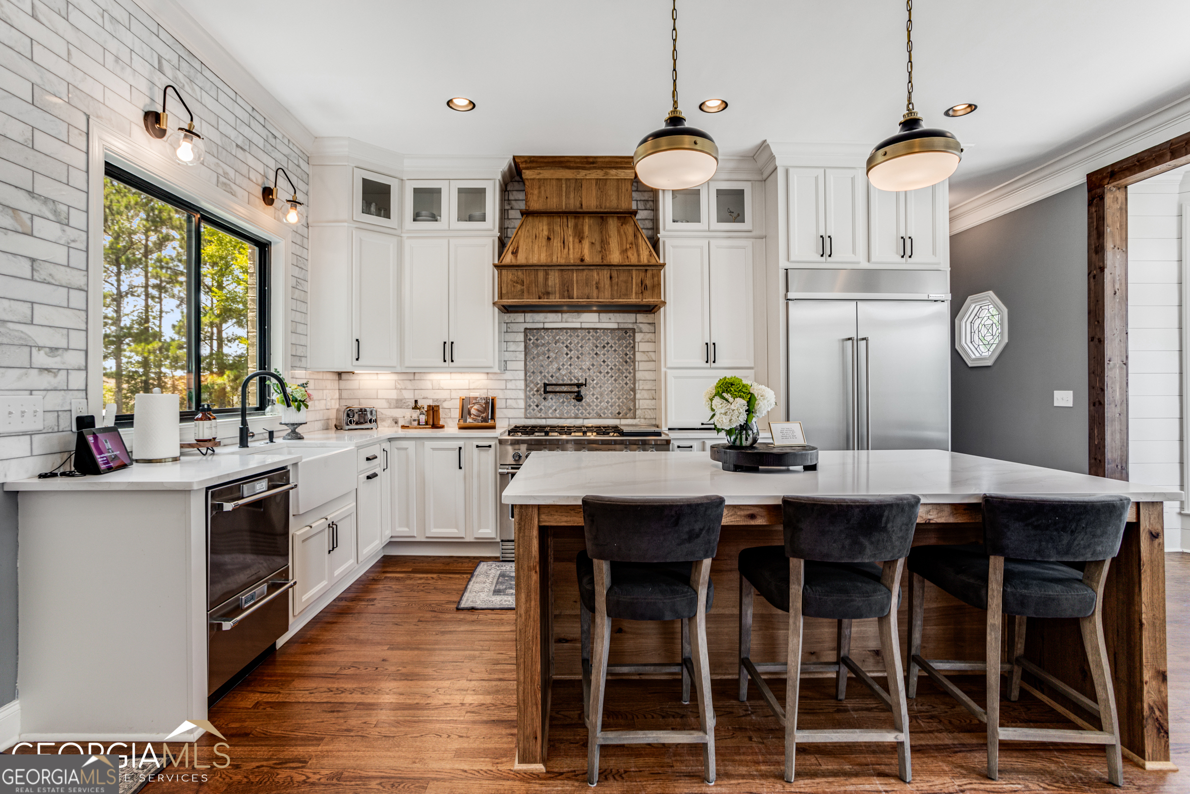 Sharpsburg, Georgia 30277, United States, 5 Bedrooms Bedrooms, ,6 BathroomsBathrooms,Residential,Active,148560