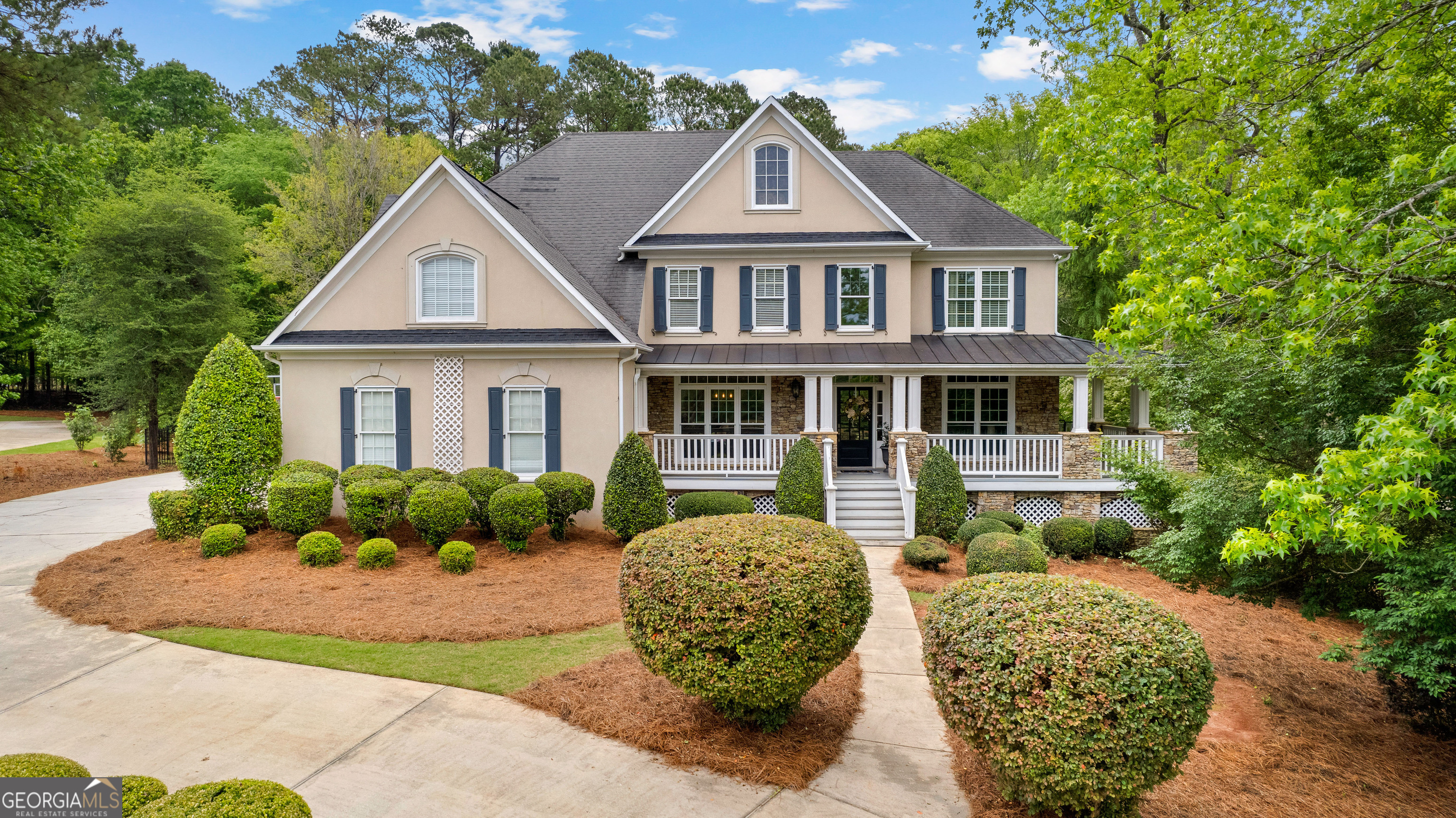 105 Riviera CT