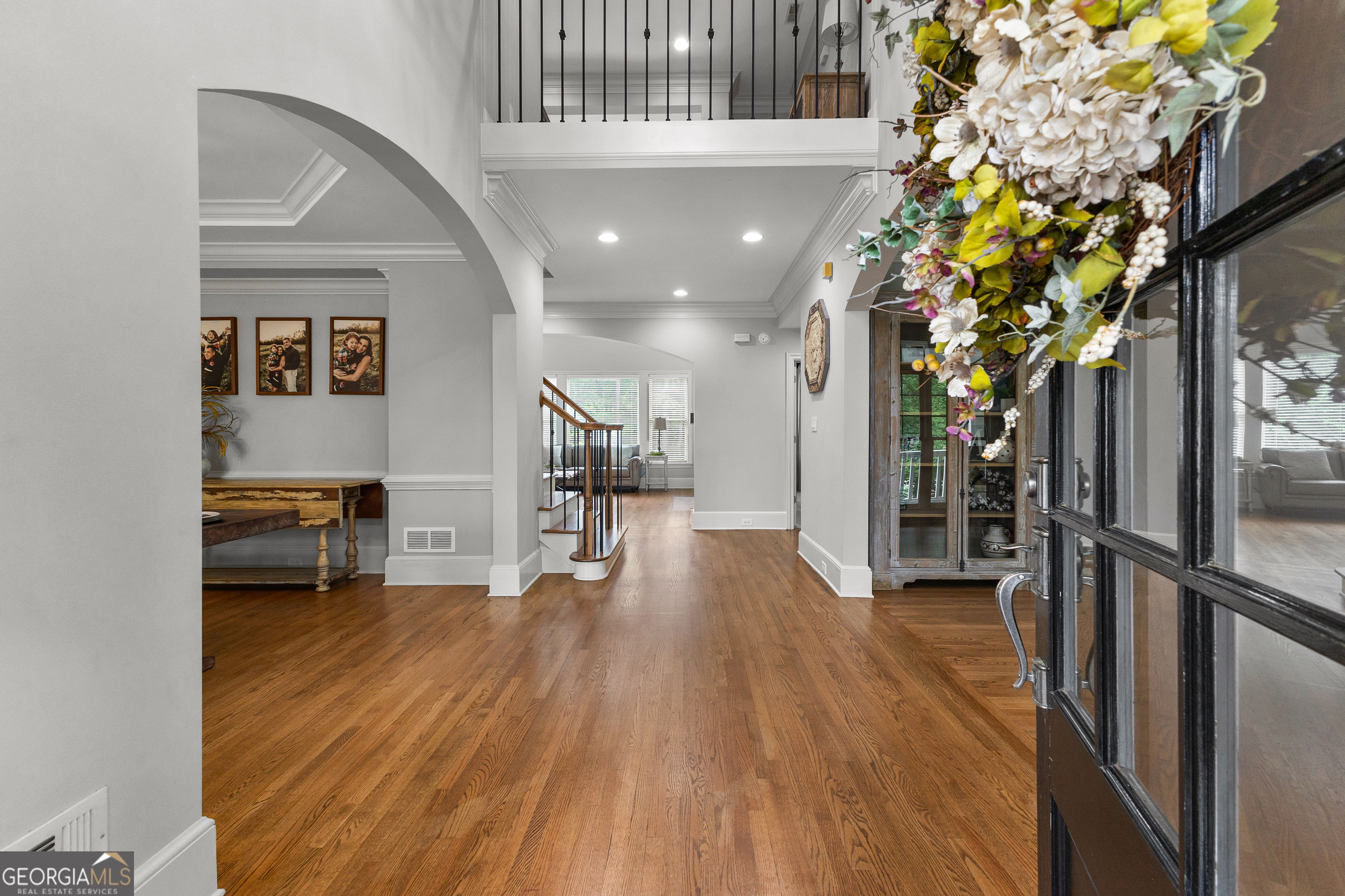 105 Riviera CT