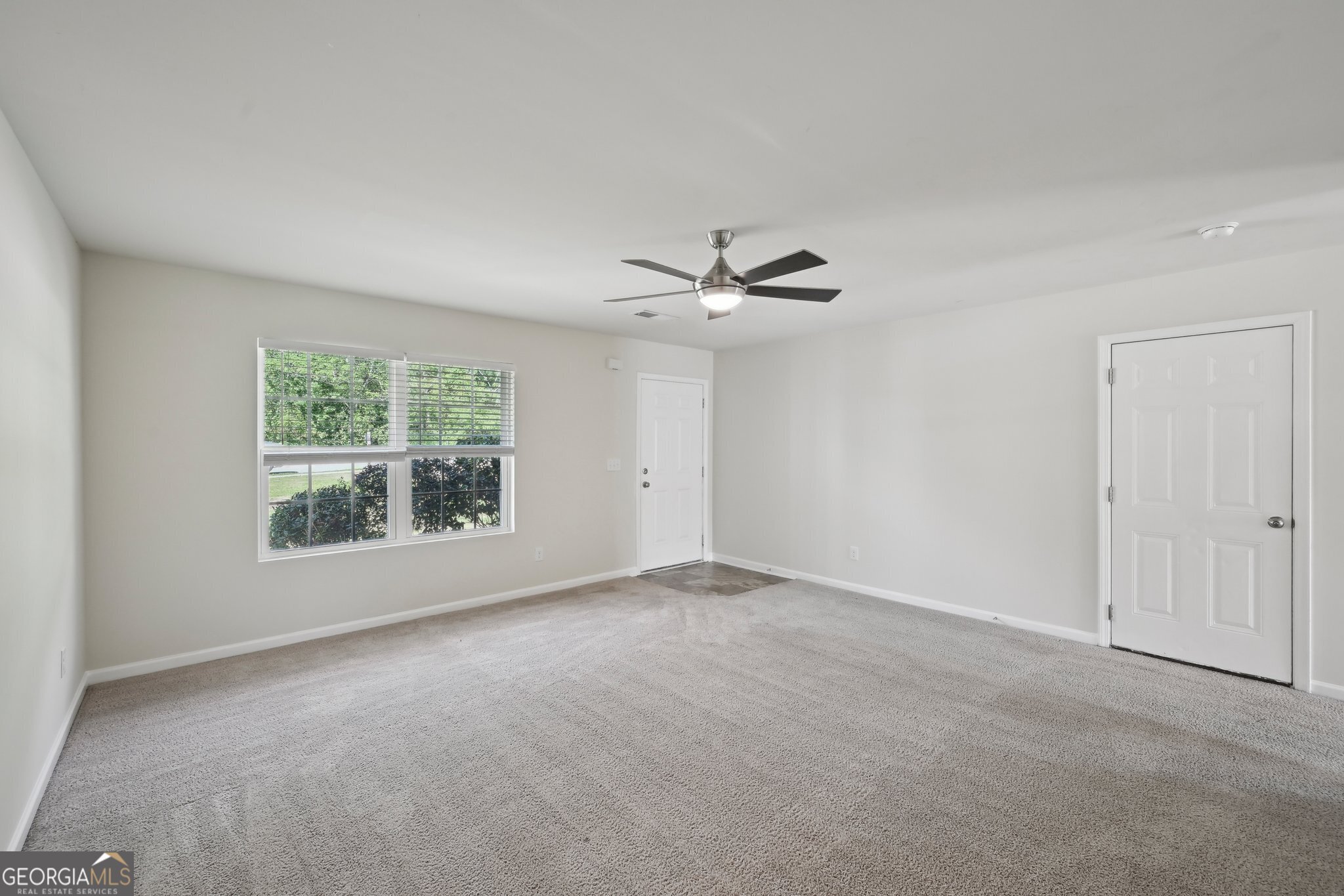 5675 Laurel Ridge CIR