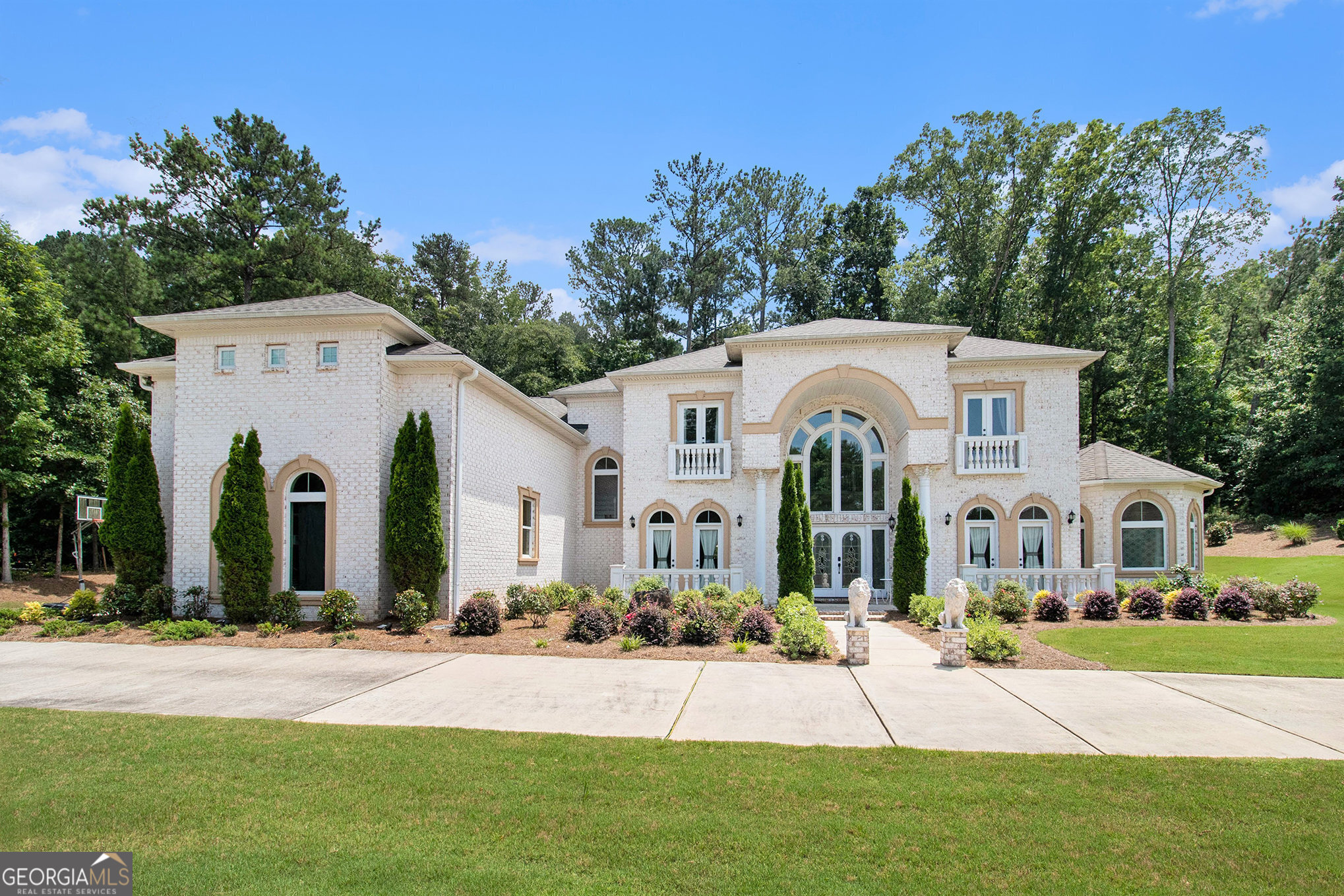 2425 Wild Oak CT